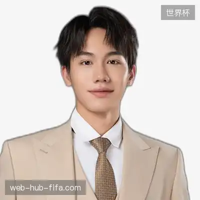 杨伟
